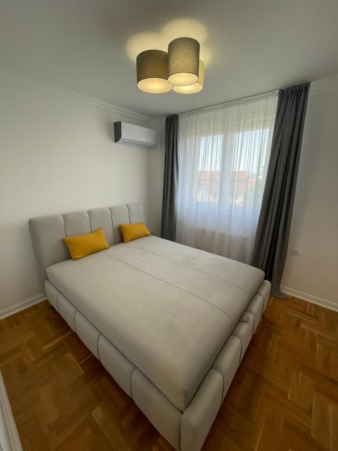 Penny Stan Na Dan Apartment Bijeljina Ngoại thất bức ảnh