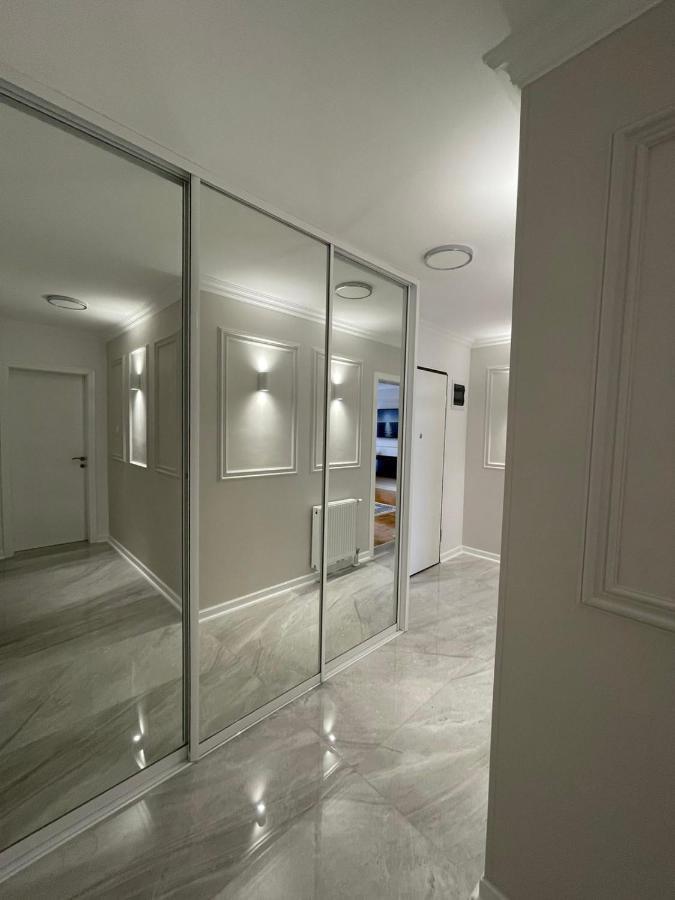 Penny Stan Na Dan Apartment Bijeljina Ngoại thất bức ảnh