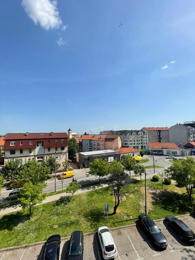 Penny Stan Na Dan Apartment Bijeljina Ngoại thất bức ảnh